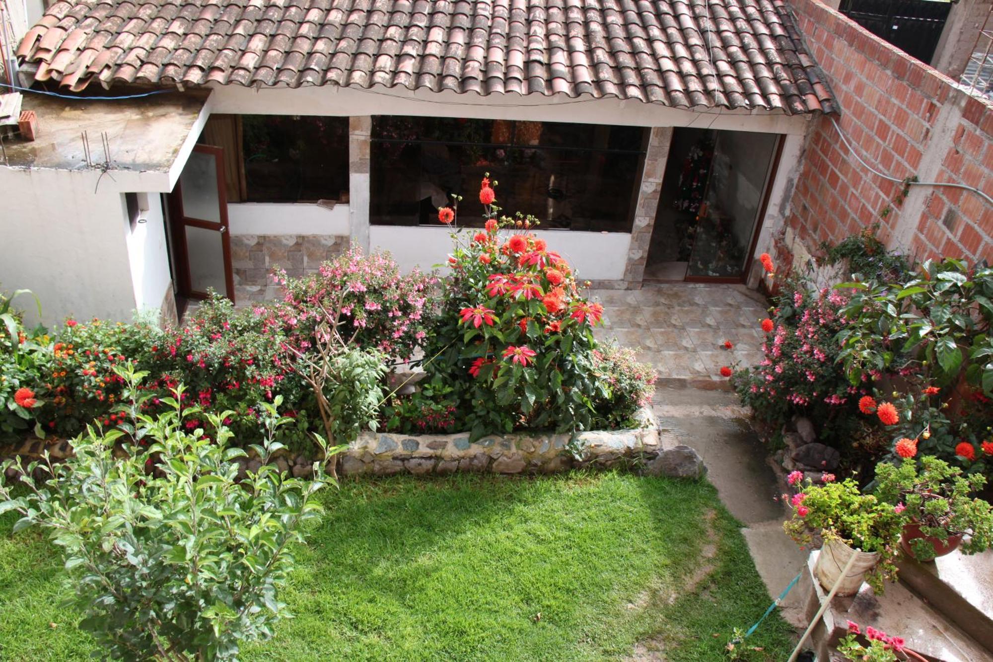 Casa Urqu Bed & Breakfast Ollantaytambo Bagian luar foto